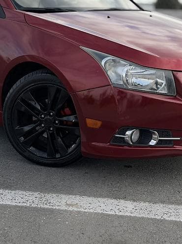 elden ele kredit masinlar: Chevrolet Cruze LTZ sedan - Korpus: 4 qapılı sedan, qırmızı rəng - — 9