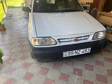 kia rio 2010: Saipa : 1.3 l | 2014 il 263000 km Pikap — 1