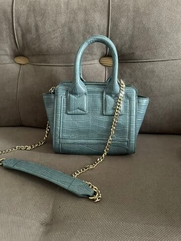 qaşlı çanta: Çiyin çantası — 22