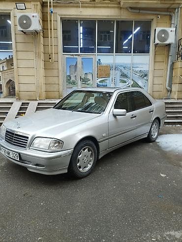 volkswagen passat 2 0: Mercedes-Benz C-Class: 1.8 л | 1997 г. Седан — 3