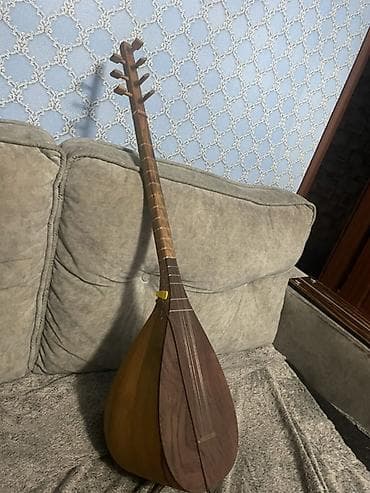 - Milli simli musiqi aləti – saz (uzun saplı) - Ailə: bağlama/saz lalafo.az -da - Milli simli musiqi aləti – saz (uzun saplı) - Ailə: bağlama/saz