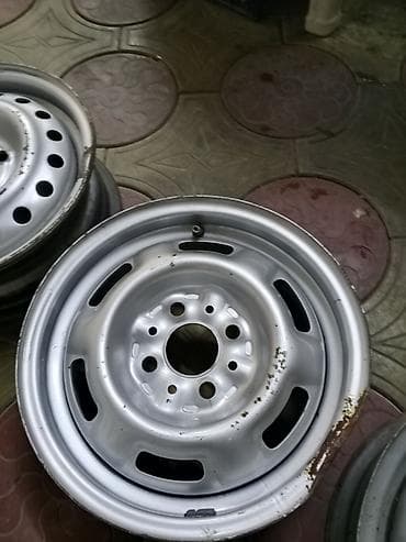 qalın teker: Polad disk dəsti (3 ədəd) - Material: polad - Çuxur sayı: 4 bolt — 2