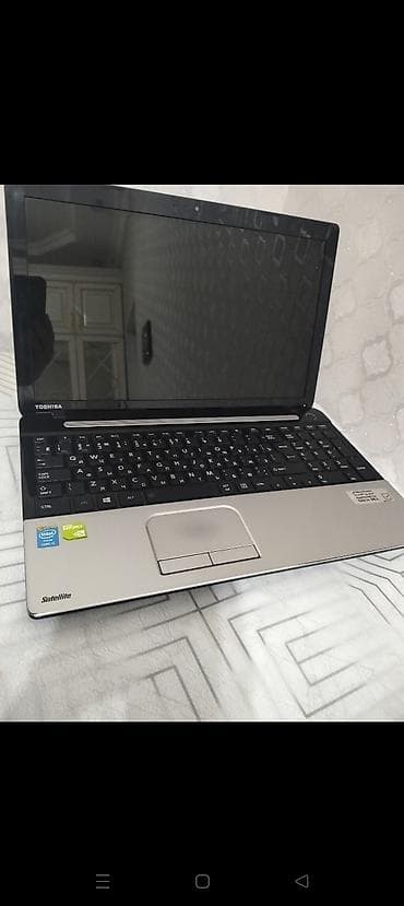 canon 50 mm: Toshiba Satellite noutbuku - Ekran: 15.6" (parlaq panel) - Prosessor — 3