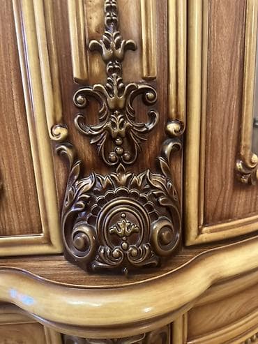 buffet: Klassik üslubda vitrin-bufet - Material: təbii ağac teksturalı — 8