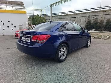 aftamabilər: Chevrolet Cruze: 1.4 l | 2013 il 240000 km Sedan — 4