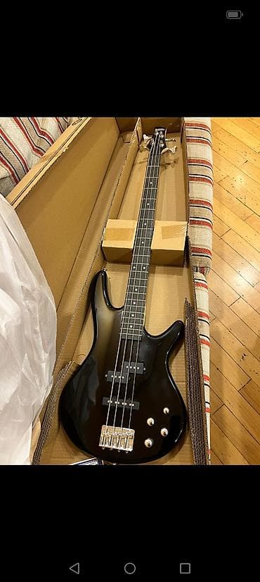 4 simli elektrik bas gitara tezedi vacap yazin - Korpus: parlaq qara