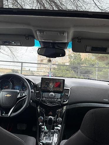 chery sedan 2008: Chevrolet Cruze: 1.4 l | 2011 il 131000 km Sedan — 6