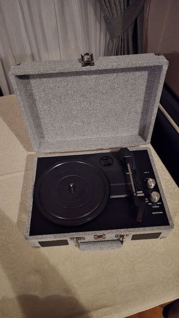 виниловый проигрыватель баку: Qrammafonlar Mehduddur!!! Çox gözəl Retro Qramafon və göz oxşuyan — 2