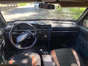 lada aksesuar: Model: VAZ 2109 (Samara) hatchback, 5 qapı Kuzov rəngi: tünd bordо — 4