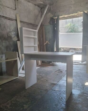 стол для наращивания ногтей: Новый, Стол для маникюра, Без зеркала — 1