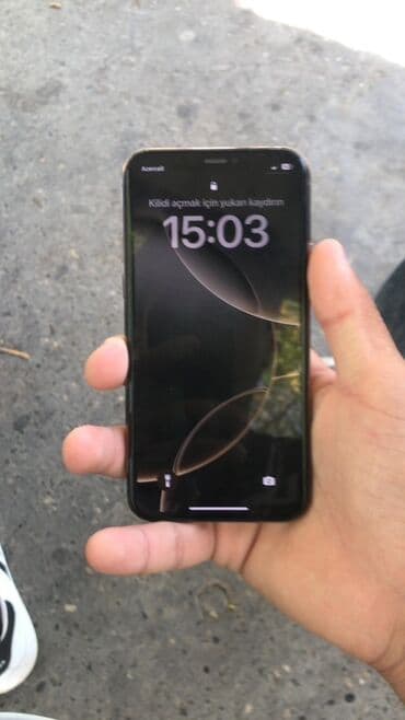 veb kamera: IPhone 11 Pro, Qızılı, Face ID — 1