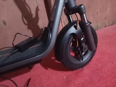surron bike: Elektrik skuter – şəhər və yüngül off-road üçün rahat nəqliyyat - — 10