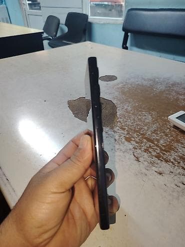 Аудиотехника: Samsung Galaxy S23 Ultra, 256 ГБ, цвет - Черный, Отпечаток пальца — 3