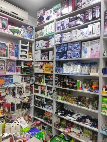 nerimanovda obyekt satilir: Əhmədlidə 40kv sahesi olan market ayi 1000azn icareye verilir,hazir — 10