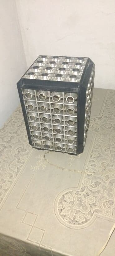 masaustu işıq: Masaüstü dekorativ işıq qurğusu - Dizayn: Kub formalı, dörd tərəfi və — 2