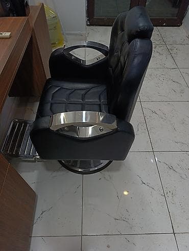 Peşəkar bərbər/kosmetologiya kreslosu - Rəng: qara - Material: yumşaq