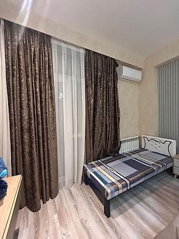 tek dolablar: Modern park yaşayış kompleksi 16 mərtəbəli binanın 11ci mərtəbəsi. 25 — 1