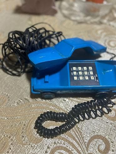 telef: Stasionar telefon Simli — 4