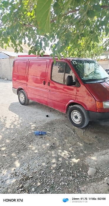 фургоны категории б: Ford Transit yük mikroavtobusu - Kuzov: qapalı furqon, 2 yan sürgülü — 3