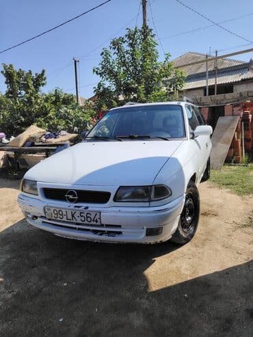 minik maşın: Opel Astra: 1.7 l | 1997 il 68000 km Universal — 9