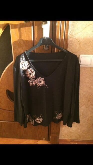 yupka kofta modelleri 2021: Qadın geyim dəsti - İki hissədən ibarət: uzunqollu bluz və ətək - — 1