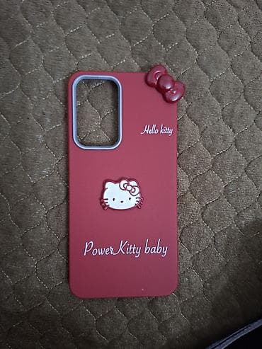 Samsung Galaxy A56 ucun qoruyucu qab. Hello Kitty dizaynlı bu qırmızı