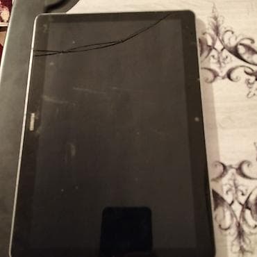 pılanset: Huawei planşet Xüsusiyyətlər: - Marka: Huawei (gövdədə loqo) - Geniş — 3