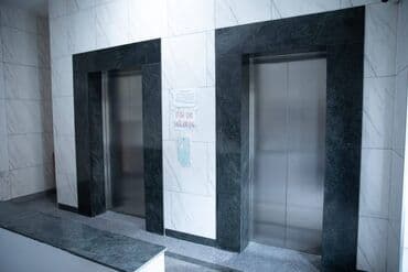 yenitikili: 3 otaqlı, Yeni tikili, m. Xalqlar Dostluğu, 164 kv. m — 6