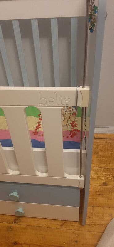 çubuqlar: Oğlan və qız üçün, Dördbucaq, Beşik, Dəstsiz, Matras ilə, Yellənmə mexanizmsiz — 4