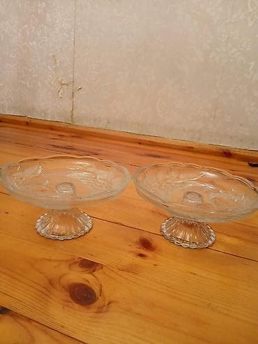 Tort və şiriniyyat qabı, Şüşə