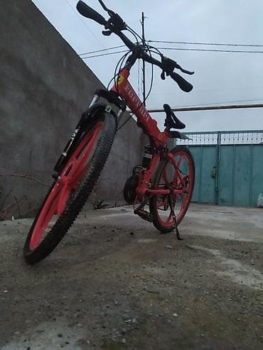 cube velo: Ferrari qatlanan dağ velosipedi, qırmızı rəngdədir və qatlanan — 8