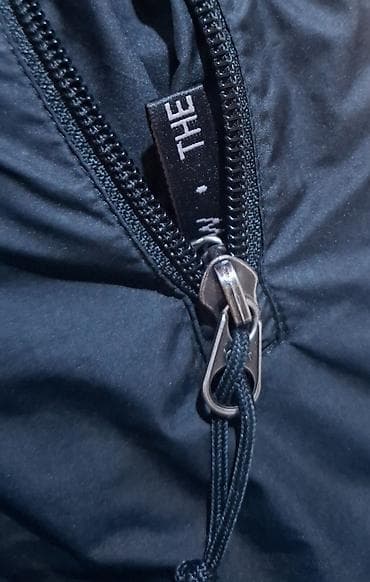 topdan geyim: Jilet, The North Face, M, rəng - Qara — 6