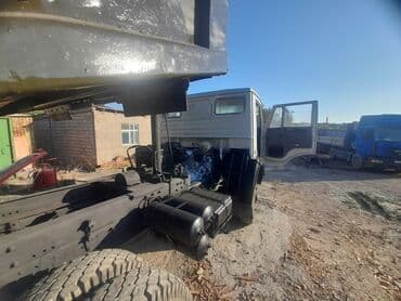 ceşqa maşını: KAMAZ samasval - Markası/modeli: KAMAZ (ön hissədə “KAMAZ” loqosu) — 5