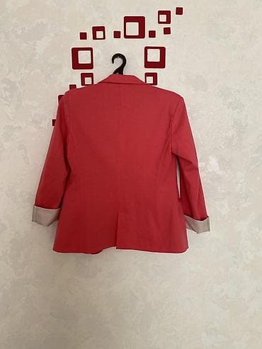 34: Colin’s qadın blezeri. Cibinin ağzını belə hələ açmamışam. - Brend — 4