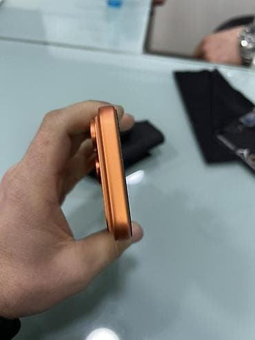 iphone 15 pro en ucuz: IPhone 17 Pro, 256 GB, Narıncı, Face ID — 3