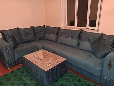 F99Divan satılır jurnalni ilə birlikdə 550₼. Açılır,bazası var. Ünvan