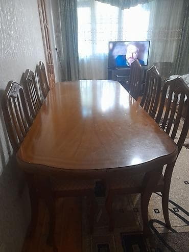 madeyra metbex stolu: Klassik üslubda mebel dəsti - Yemək otağı üçün iri ölçülü, laklı — 1
