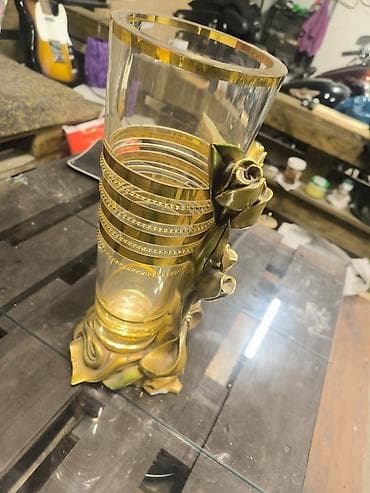 yapay gul: Bir vaza, Bogem şüşəsi — 2