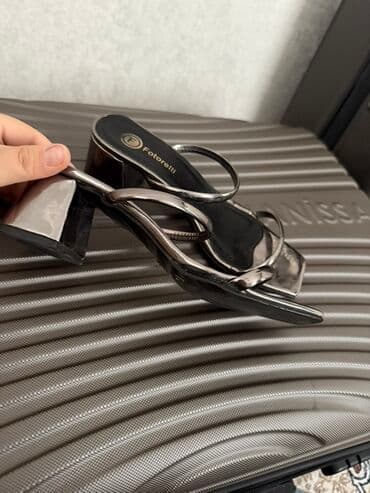 qadın vyetnamkaları: Ölçü: 36, rəng - Gümüşü, İşlənmiş — 2