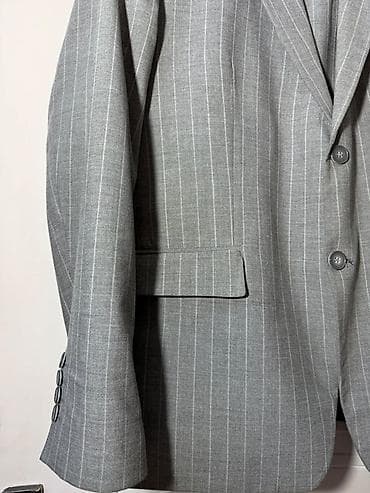 baqi salvar: Boz rəngli, incə şaquli zolaqlı klassik kişi kostyumu - Model: İki — 2