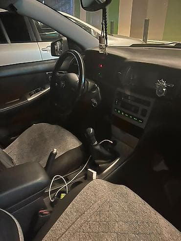 Avtomobil satışı: Toyota Corolla: 1.6 l | 2006 il Hetçbek — 3