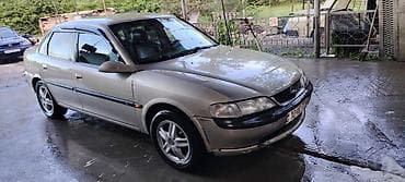 opel frontera: Opel Vectra: 1.8 l | 1996 il Sedan — 2