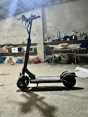 Digər nəqliyyat: Kreditlə 1800 manata alınmış scooter satilir. 200 manatliq xərci var — 1