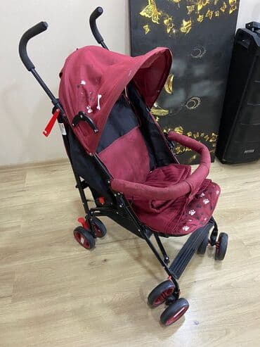 uşaq dutiklər: Klassik gəzinti arabası, İşlənmiş, Cins: Qız, Yaş: 18-24 ay, Ünvandan götürmə — 2