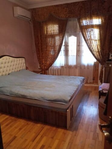 9 ci mikrorayon satilan evler: Bakı, 3 otaqlı, Köhnə tikili, m. Neftçilər, 82 kv. m — 3