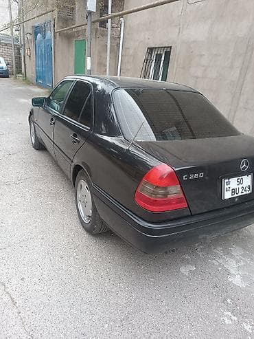 çeşka mersedes: Mercedes-Benz C 280: 2.8 l | Sedan — 1