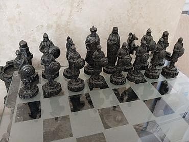 Dekorativ şahmat dəsti – şüşə lövhəli, qalalı xüsusi dizayn Zövqlü — 3