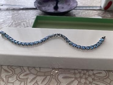 bil: Bilərzik, Swarovski, Ünvandan götürmə — 1