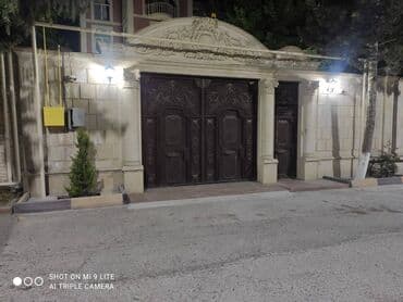 8 mikrorayon: 8 otaq, 520 kv. m, Kredit yoxdur, Orta təmir — 4