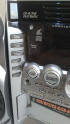 sağ qulaqda ses: JVC Original maldı 2 Basovikli Kalonkası var Güclü Səs Effektinə — 2